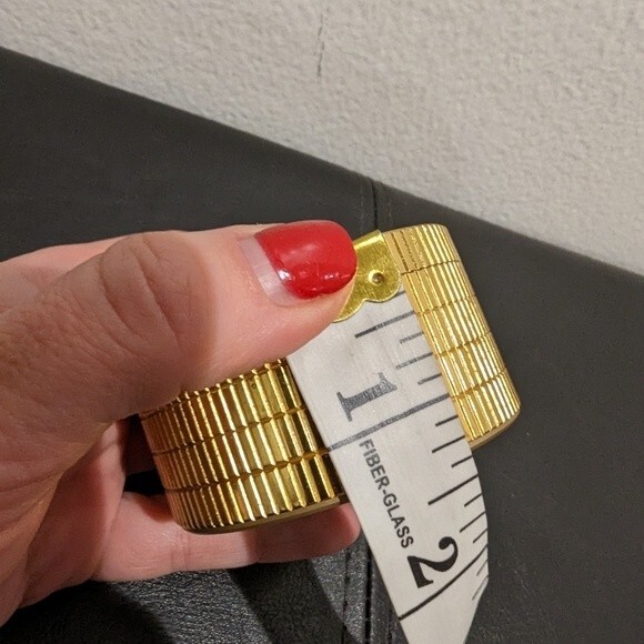 Angelus metal clock vintage 1980s Maljack Productions Home Video Motion Company - Picture 4 of 11